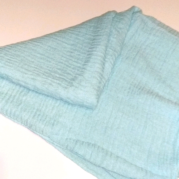 NWOT Mint Light Sheer Gauze Scarf Wrap - Picture 5 of 5